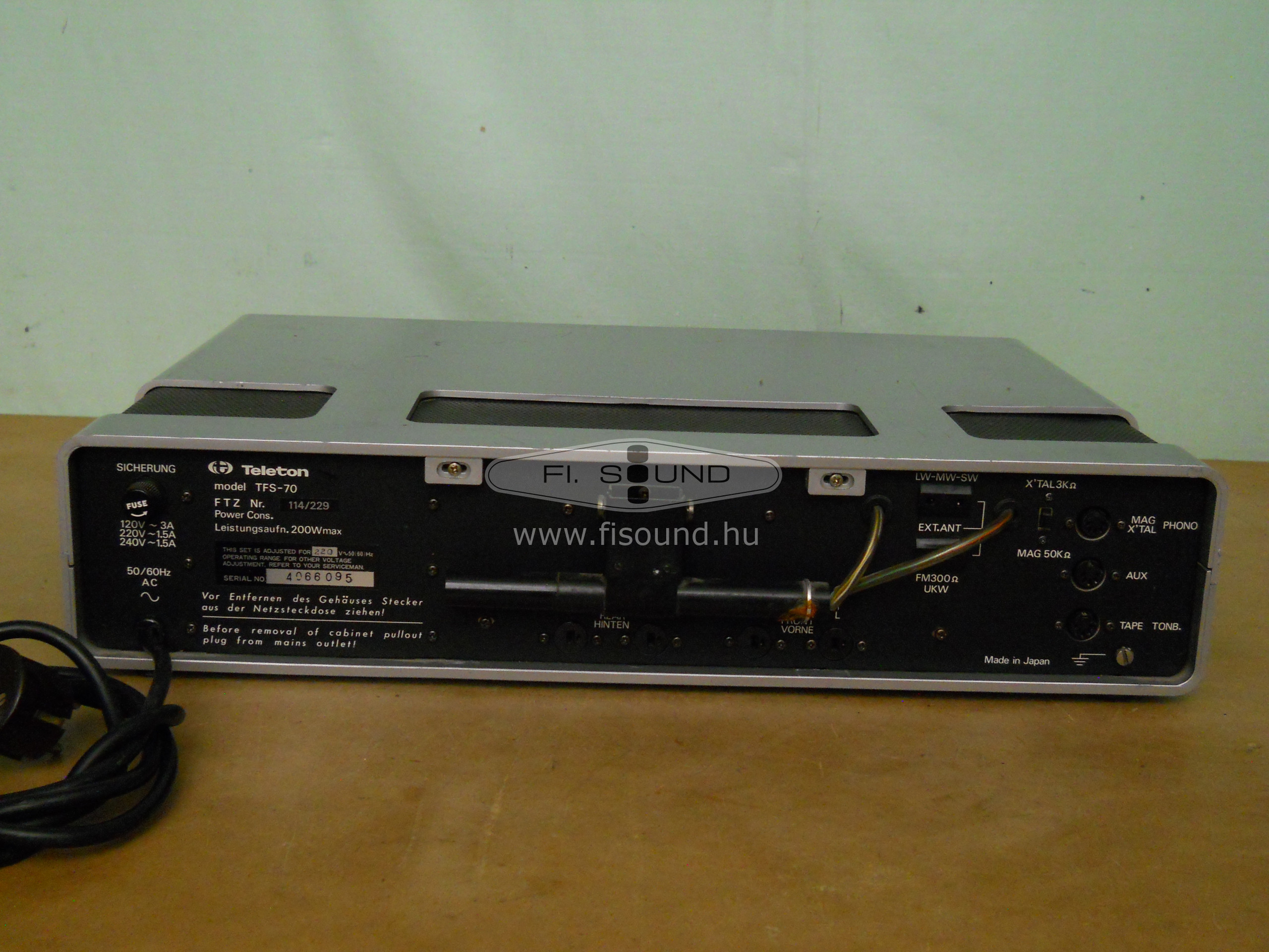 Ampli-tuner Vintage Teleton TFS 70 – Révisé, Fonctionnel, Bon état