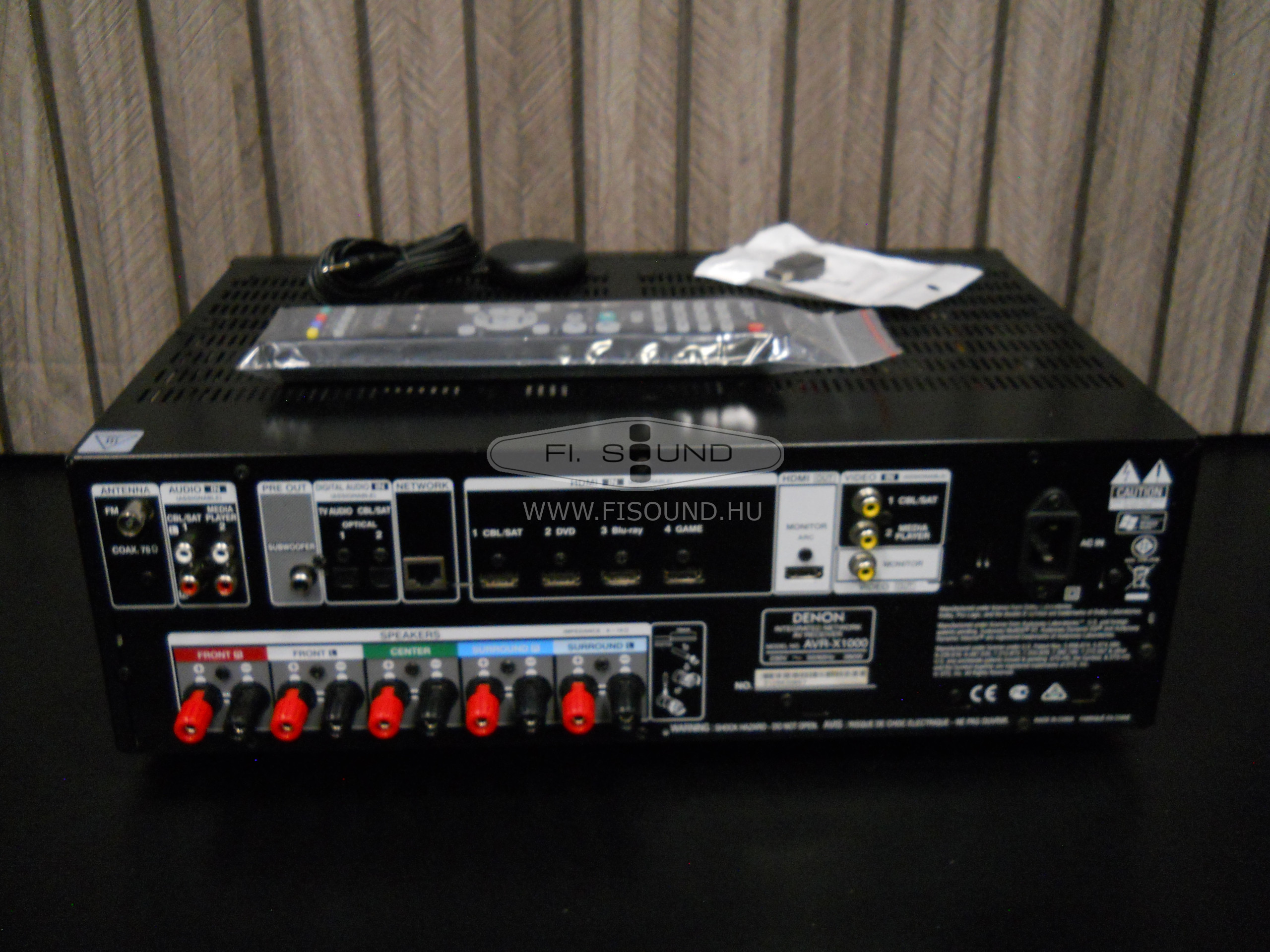 Denon AVR-X1000 ,5x135W,6-16ohm,5.1-s rádiós házimozi erősítő